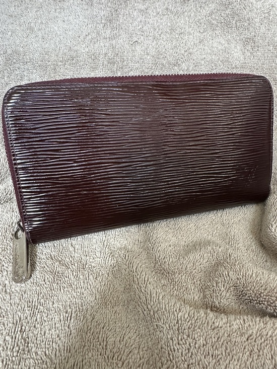 Louis Vuitton Handbags - Louis Vuitton Zippy Epi Long Wallet in Burgundy EUC & COA